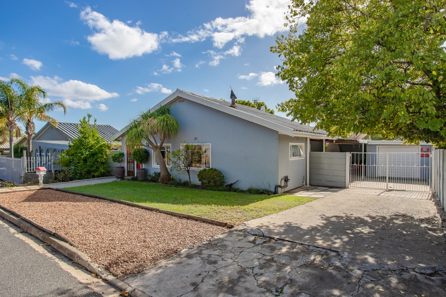 3 Bedroom Property for Sale in Ranzadale Western Cape